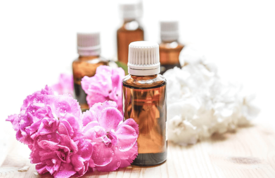 Perfumy dla młodej dziewczyny – czym pachnieć w szkole?