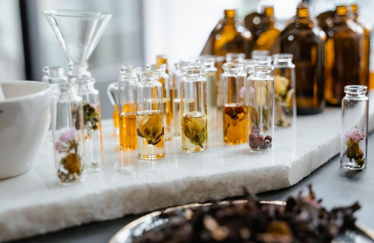 Kilka niecodziennych akordów, którymi mogą uraczyć Cię perfumy niszowe