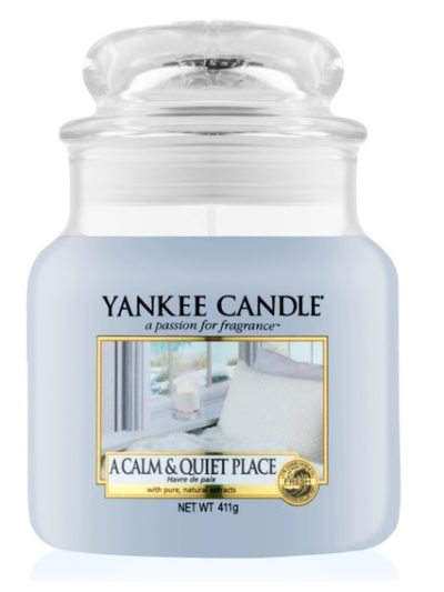 Yankee Candle Świeca zapachowa średni słój A Calm & Quiet Place 411g
