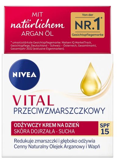 Nivea Vital Przeciwzmarszczkowy odżywczy krem na dzień SPF15 50ml