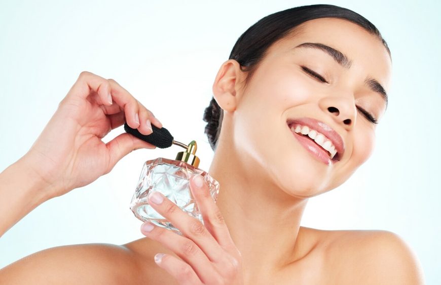 Najpiękniejsze perfumy damskie – ranking TOP 10 perfum dla kobiet