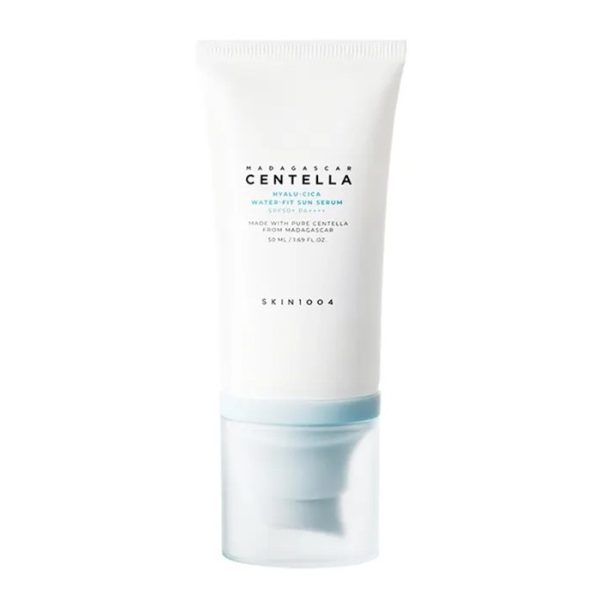 SKIN1004 Madagascar Centella Hyalu-Cica Water-Fit Sun Serum lekki nawilżający krem przeciwsłoneczny SPF50+ PA++++ 50ml
