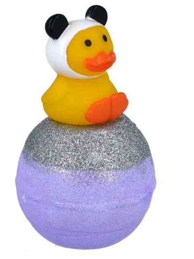 Bomb Cosmetics Quack Fu Panda Bath Blaster kula do kąpieli z zabawką 100g