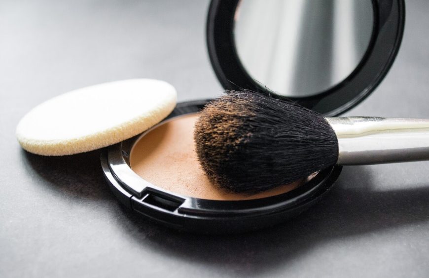Jaki jest najlepszy puder do twarzy? Ranking pudrów!