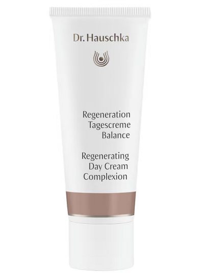 Dr. Hauschka Regenerating Day Cream rozświetlająco-regenerujący krem na dzień do cery dojrzałej 40ml