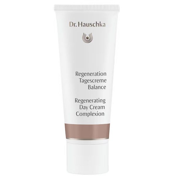 Dr. Hauschka Regenerating Day Cream rozświetlająco-regenerujący krem na dzień do cery dojrzałej 40ml