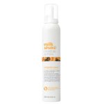 Milk Shake Moisture&More Whipped Cream nawilżająco-ochronna kremowa odżywka w piance do włosów suchych 200ml